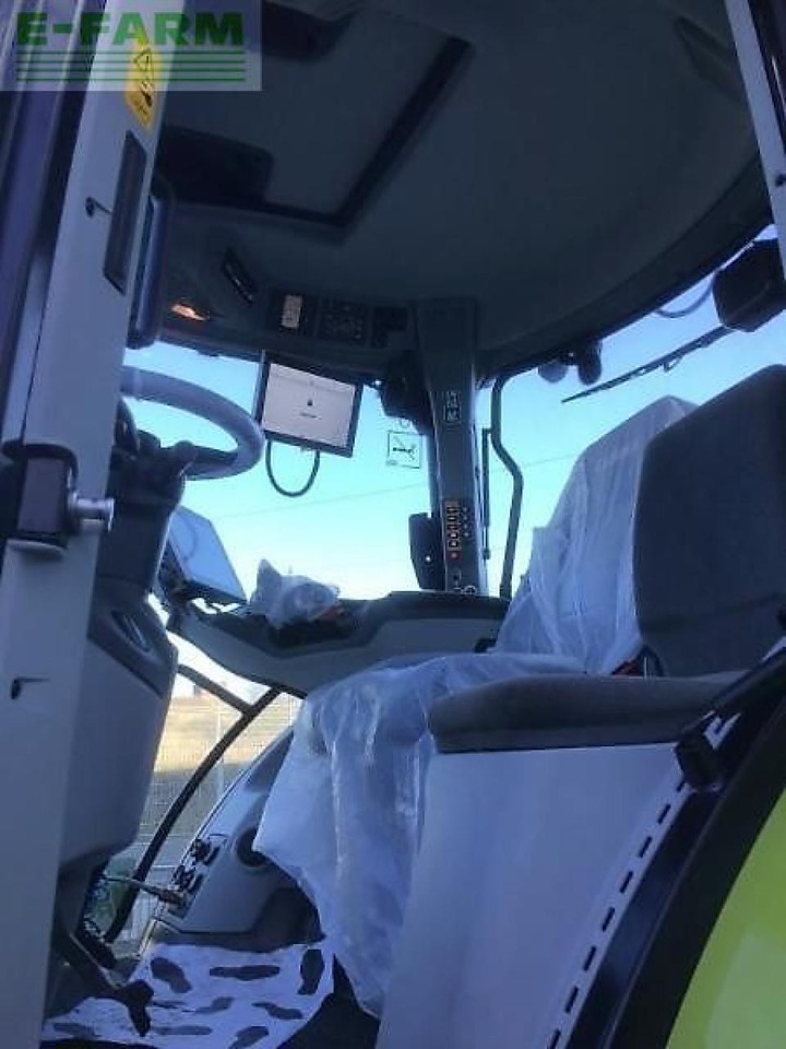 Tractor CLAAS arion 550 cmatic CMATIC