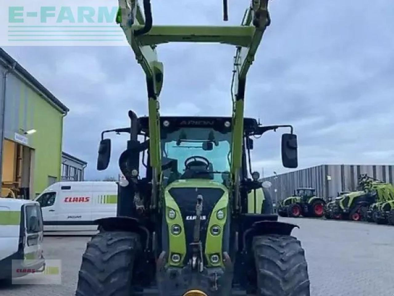 Tractor CLAAS arion 550 cmatic CMATIC