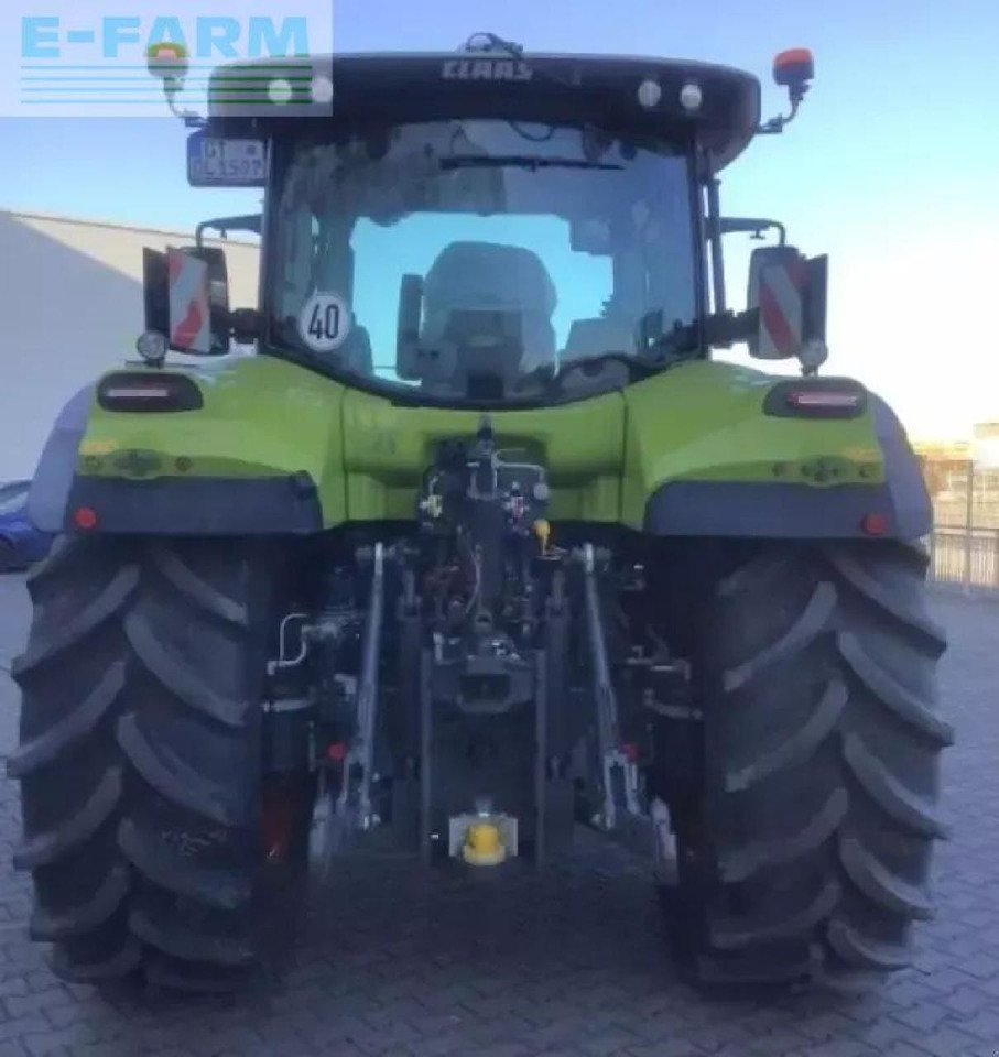 Tractor CLAAS arion 550 cmatic CMATIC
