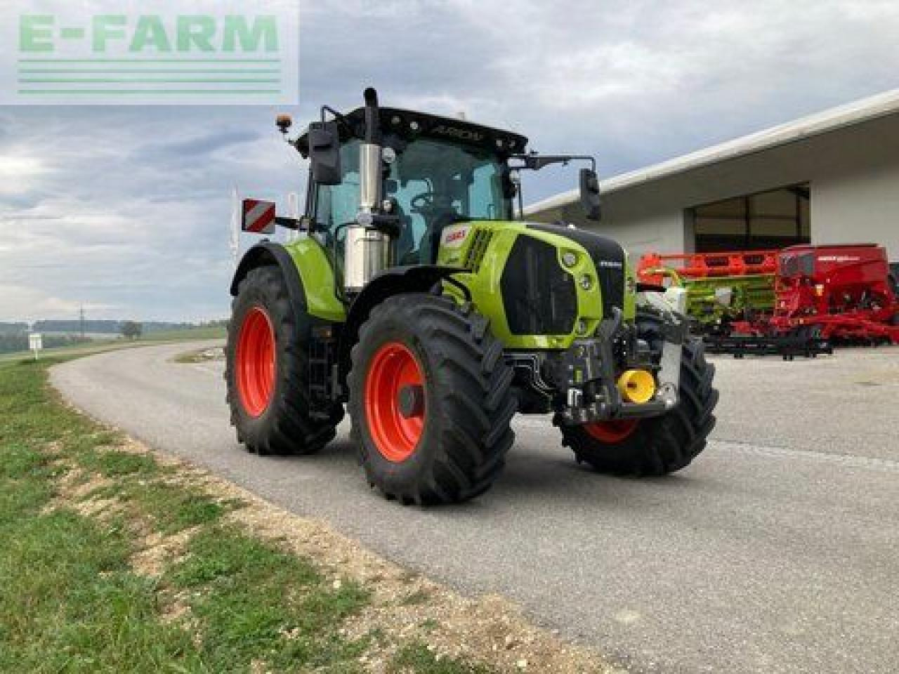 Tractor CLAAS arion 550 cmatic CMATIC