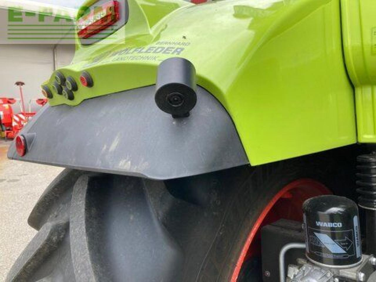Tractor CLAAS arion 550 cmatic CMATIC