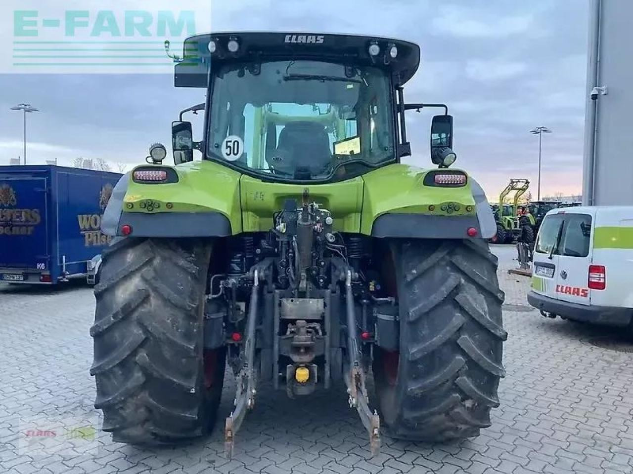 Tractor CLAAS arion 550 cmatic CMATIC