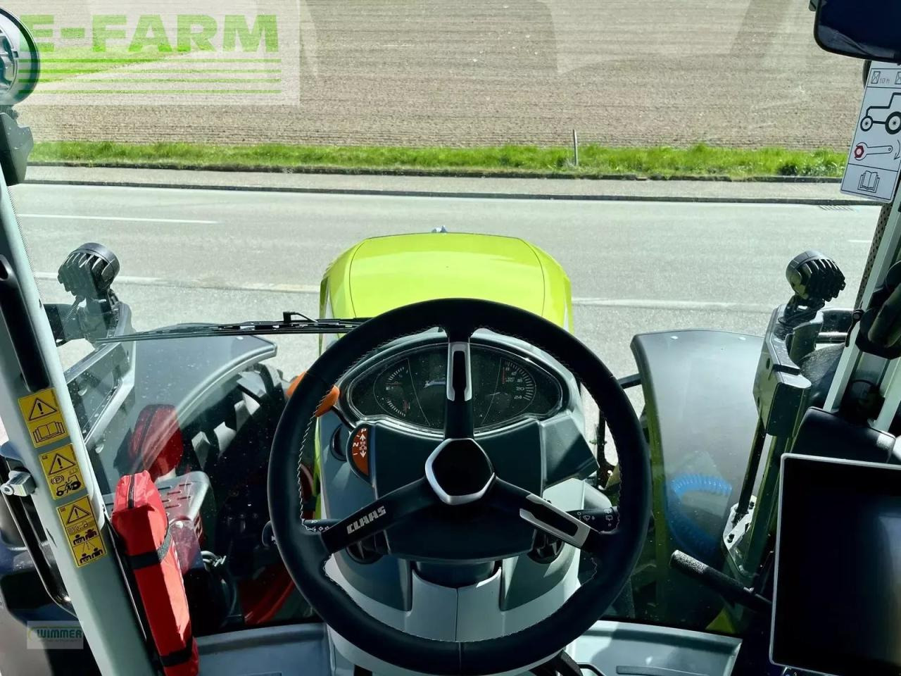 Tractor CLAAS arion 550 cmatic cbis CMATIC CEBIS