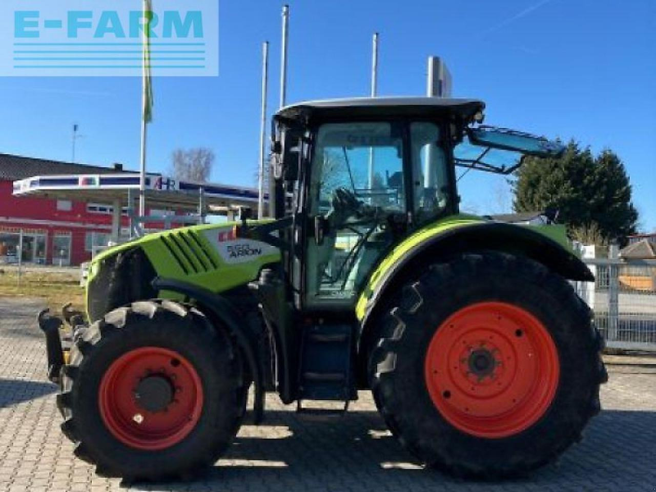 Tractor CLAAS arion 550 cmatic cebis CMATIC