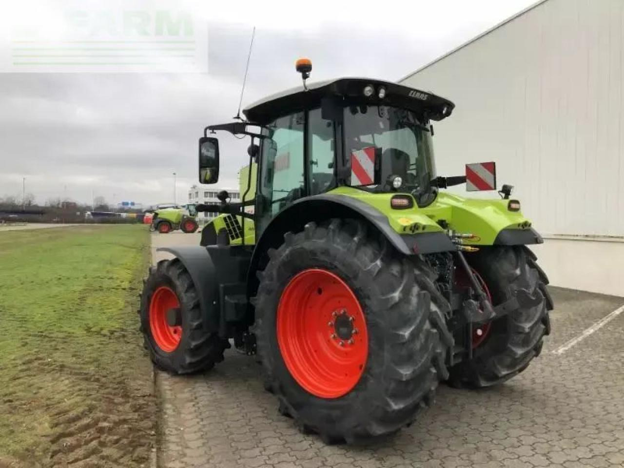 Tractor CLAAS arion 550 cmatic cebis CMATIC CEBIS