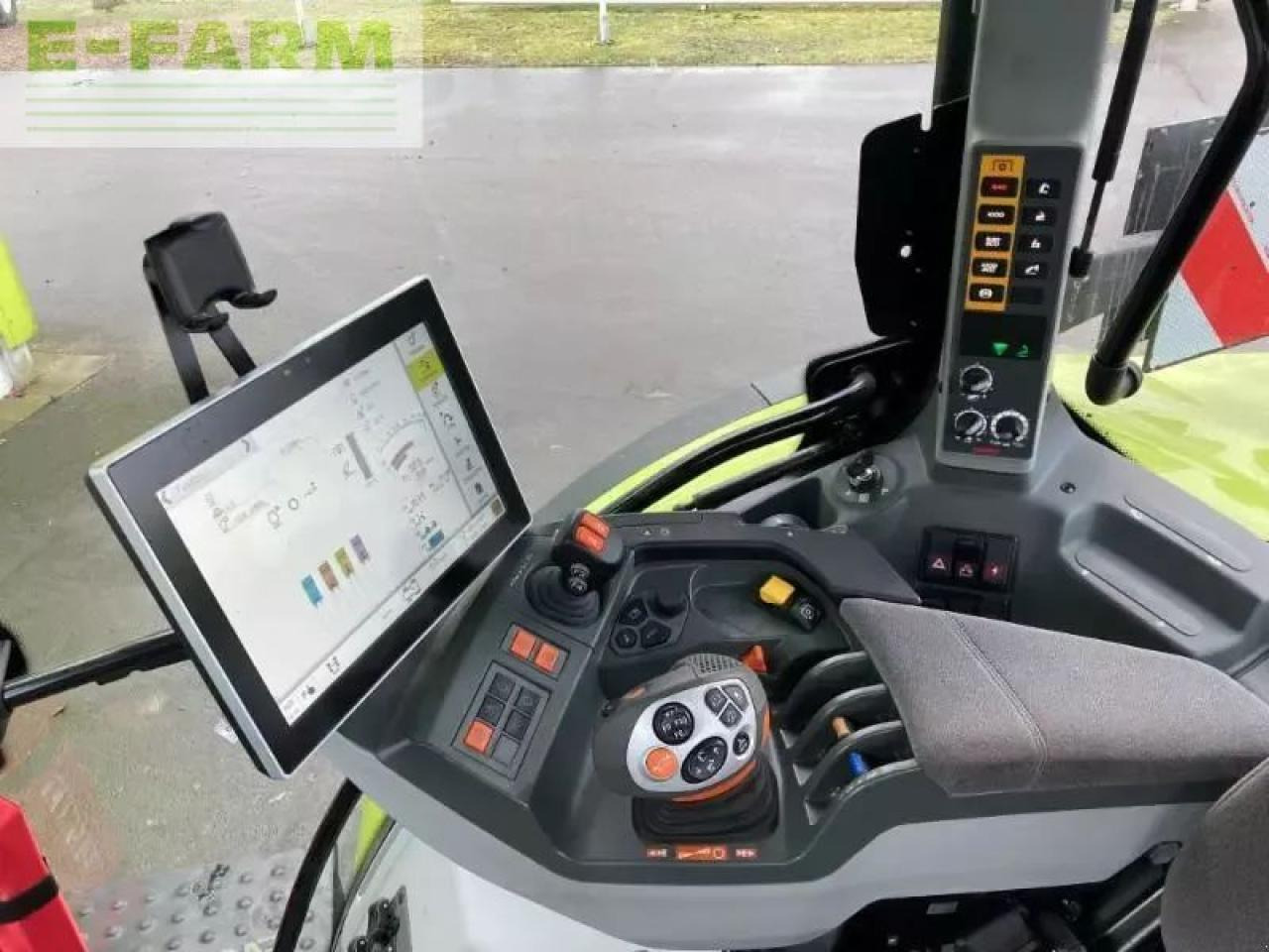 Tractor CLAAS arion 550 cmatic cebis CMATIC CEBIS