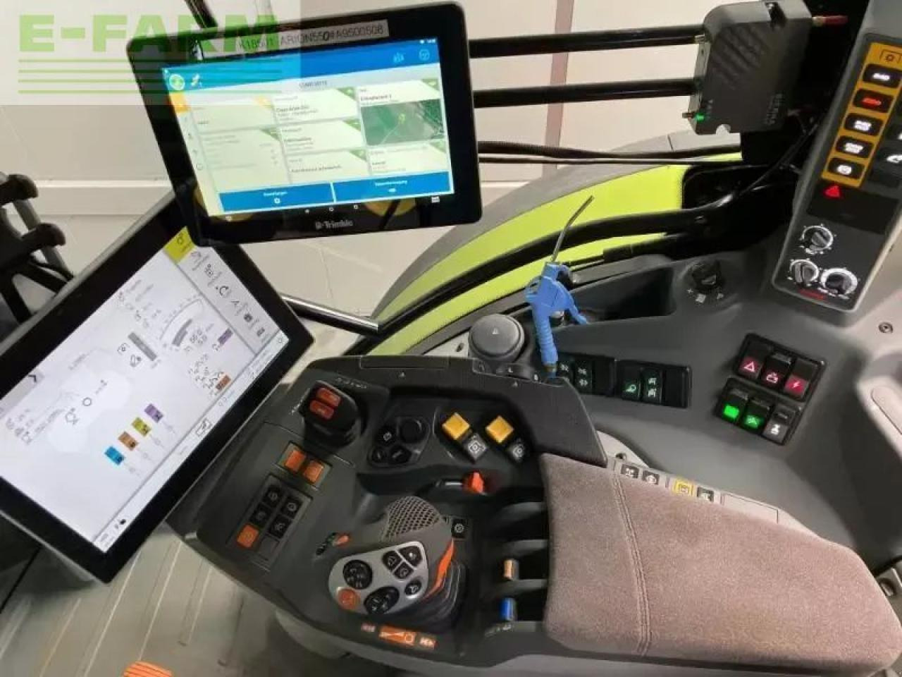 Tractor CLAAS arion 550 cmatic cebis CMATIC CEBIS