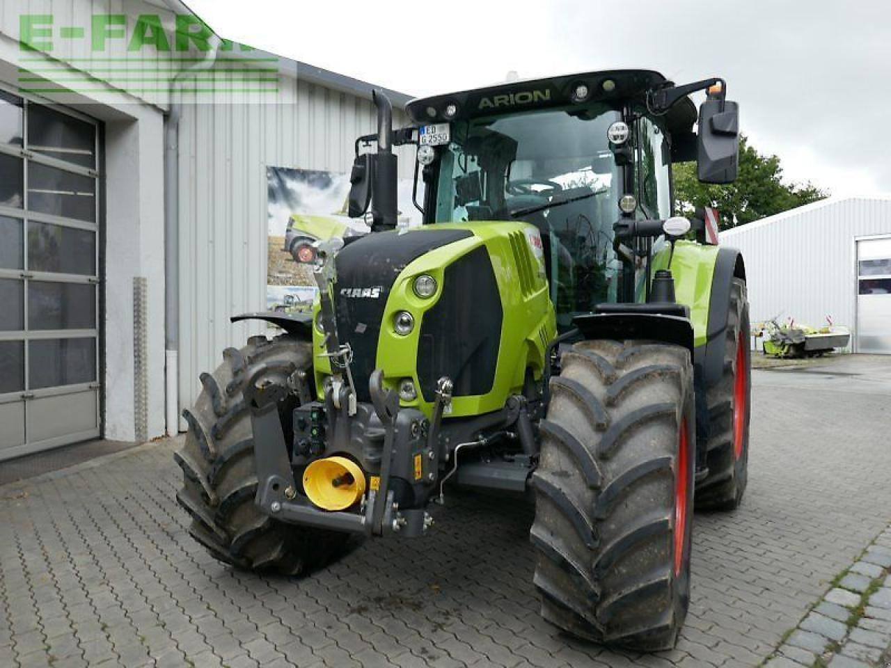 Tractor CLAAS arion 550 cmatic cebis CMATIC CEBIS