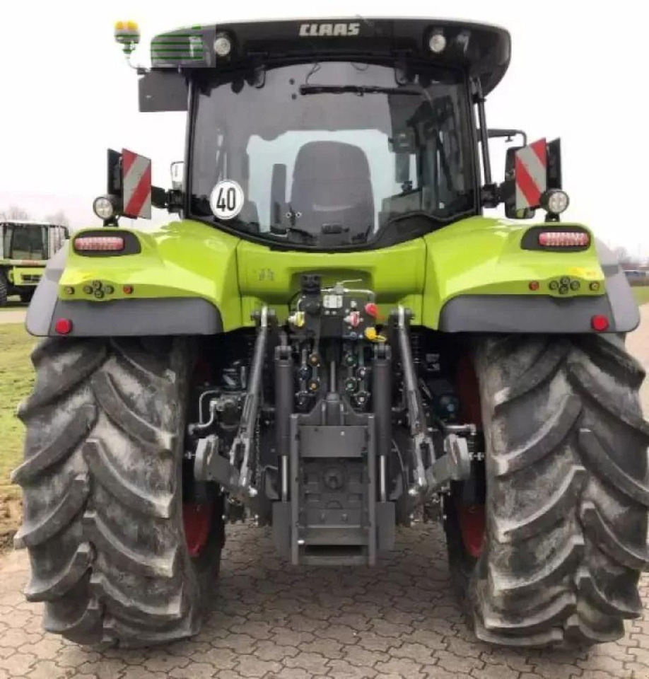 Tractor CLAAS arion 550 cmatic cebis CMATIC CEBIS