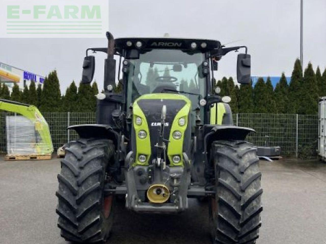Tractor CLAAS arion 550 cmatic cebis CMATIC CEBIS