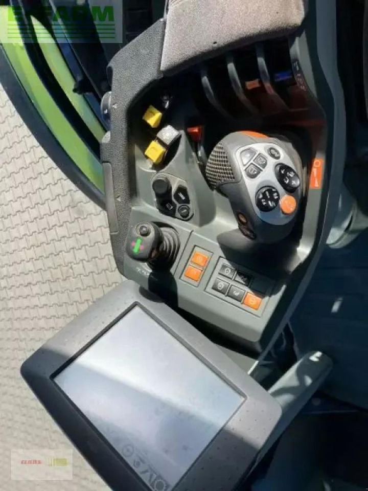 Tractor CLAAS arion 550 cmatic cebis CMATIC CEBIS