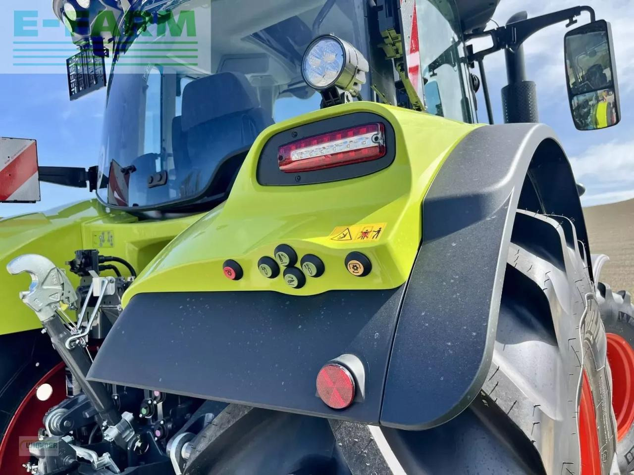 Tractor CLAAS arion 550 cmatic cebis CMATIC CEBIS