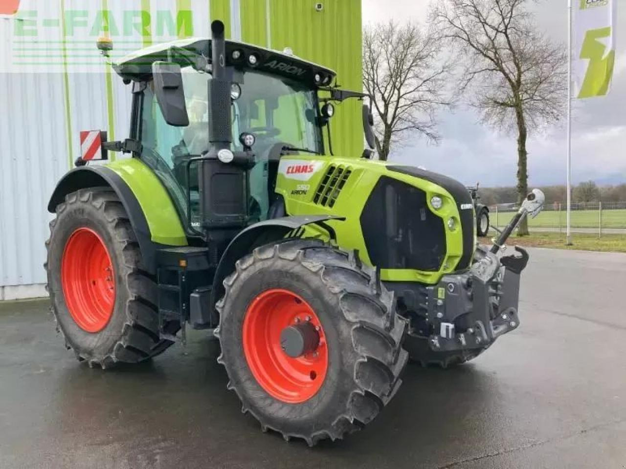 Tractor CLAAS arion 550 cmatic cebis CMATIC CEBIS