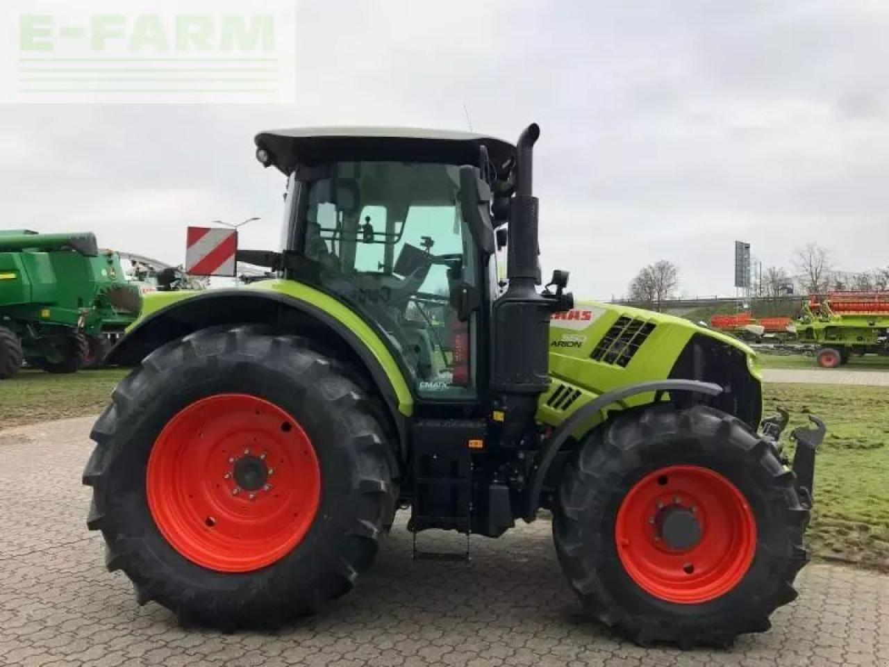 Tractor CLAAS arion 550 cmatic cebis CMATIC CEBIS