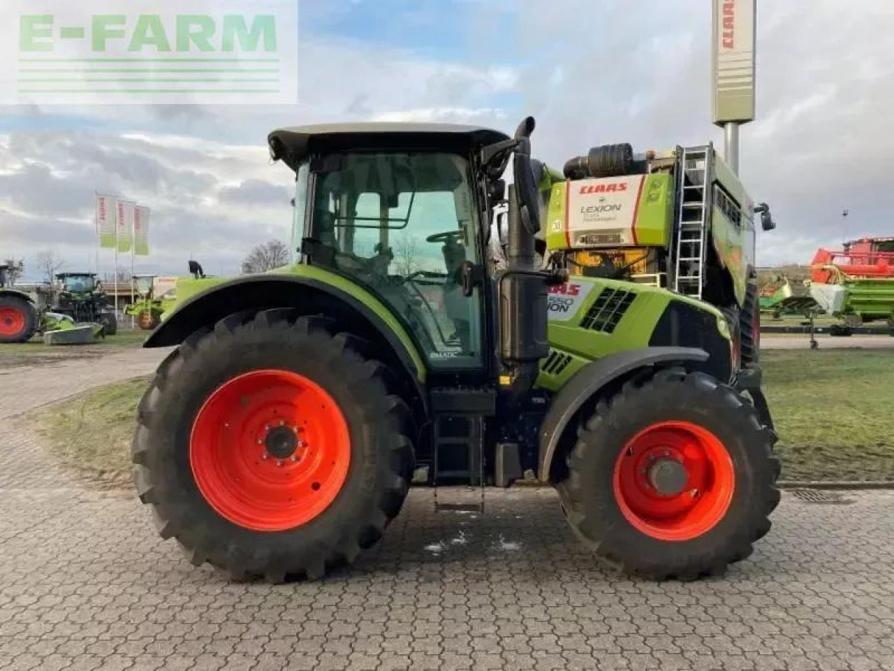Tractor CLAAS arion 550 cmatic cis+ CMATIC CIS+