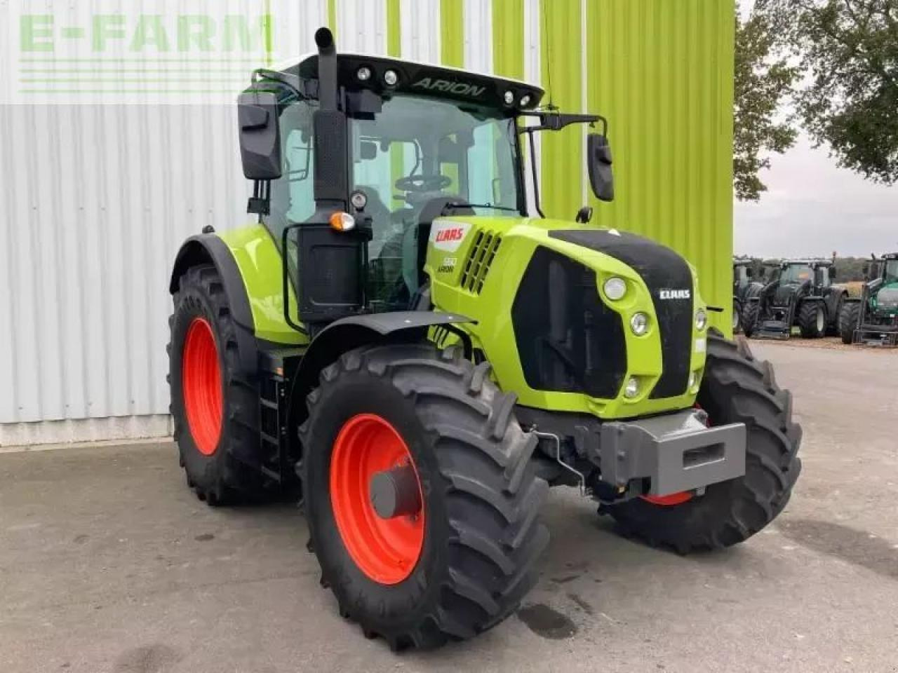 Tractor CLAAS arion 550 cmatic cis+ CMATIC CIS+