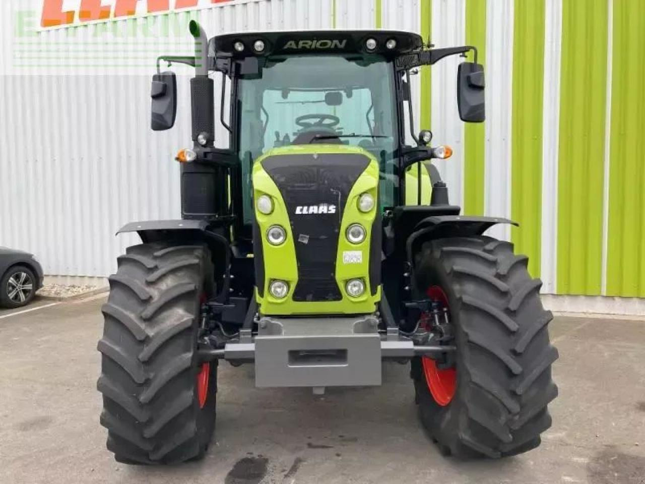 Tractor CLAAS arion 550 cmatic cis+ CMATIC CIS+