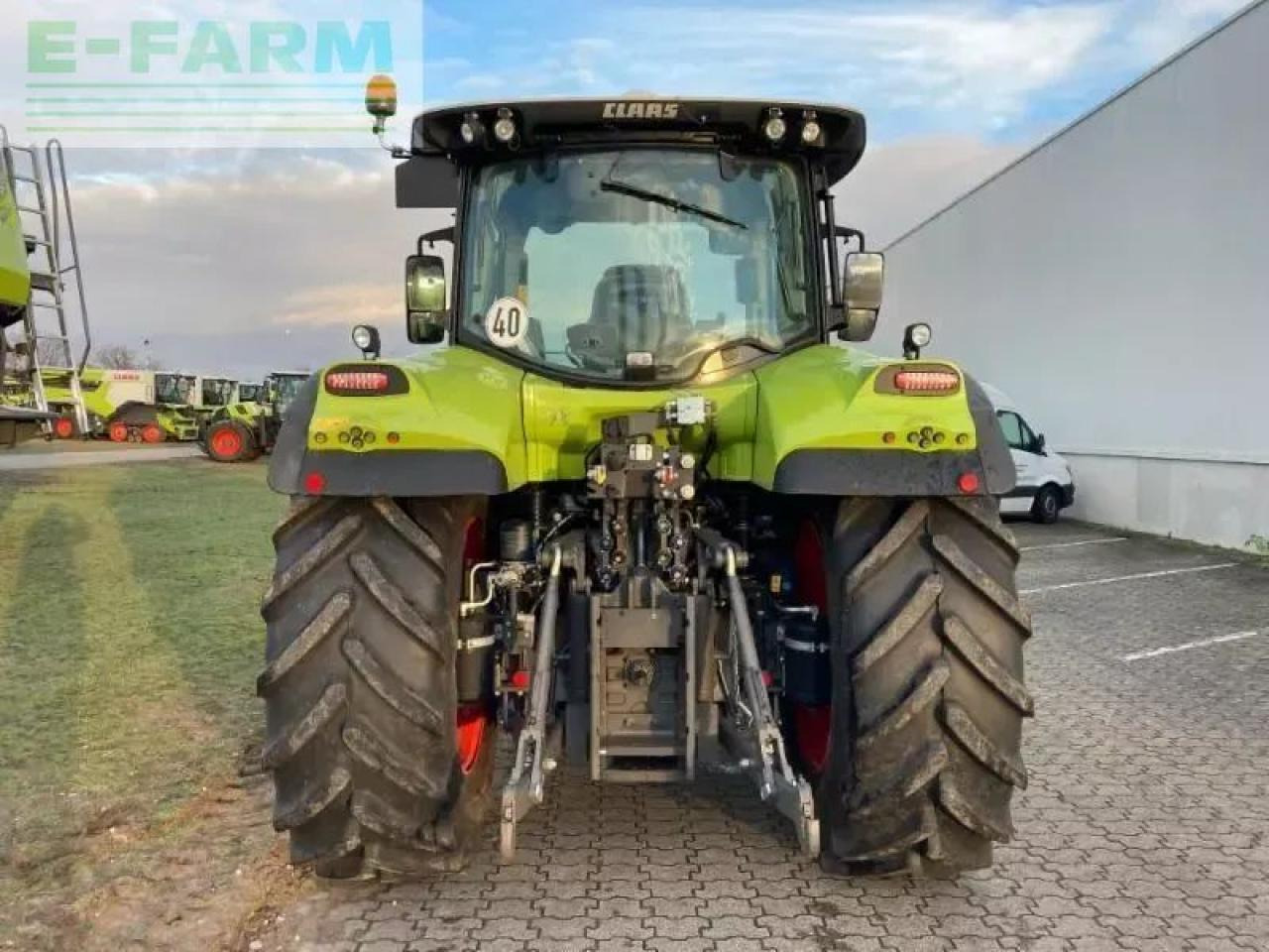 Tractor CLAAS arion 550 cmatic cis+ CMATIC CIS+