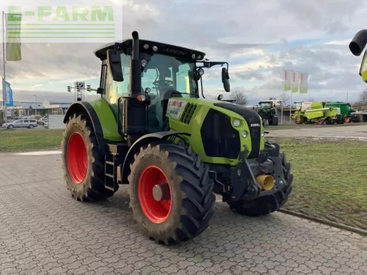 Tractor CLAAS arion 550 cmatic cis+ CMATIC CIS+