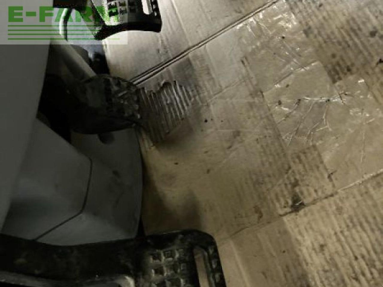 Tractor CLAAS arion 550 cmatic rtk CMATIC