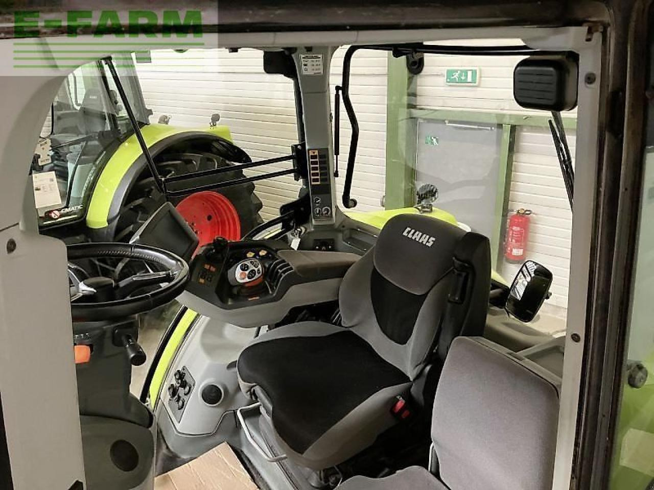 Tractor CLAAS arion 550 cmatic rtk CMATIC