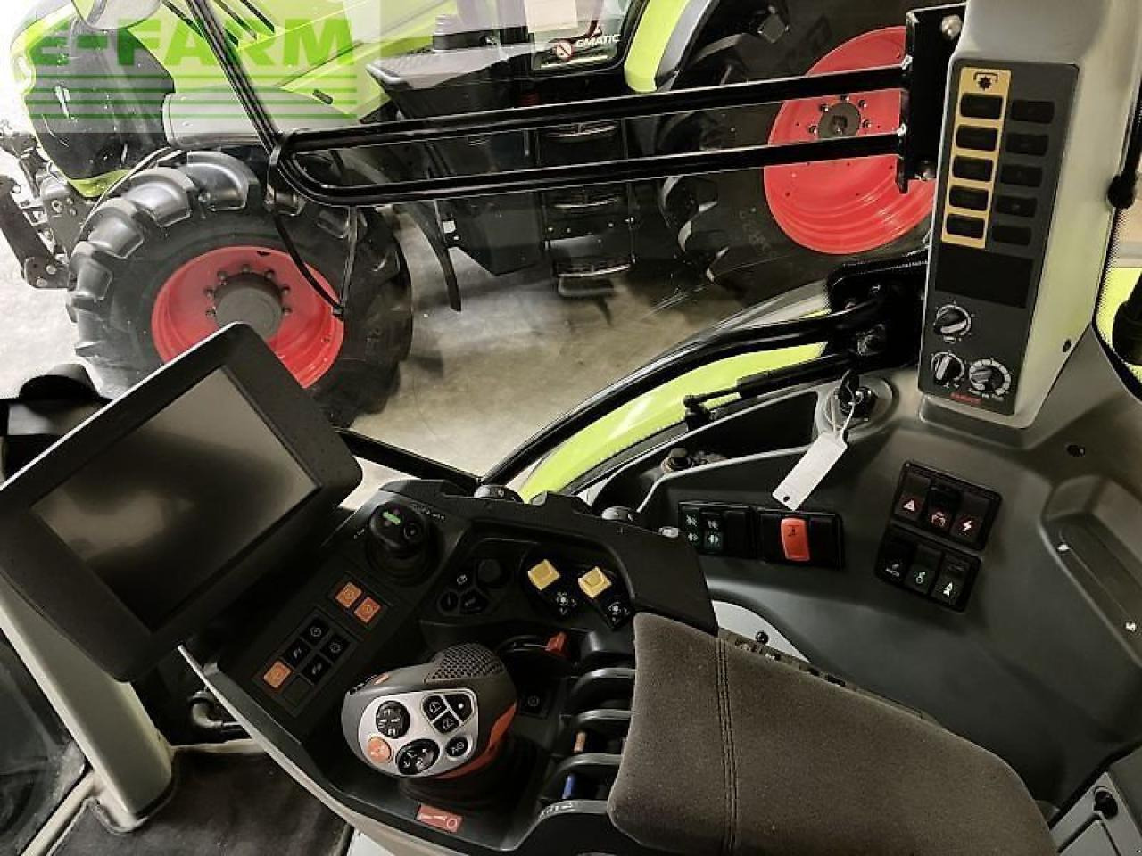 Tractor CLAAS arion 550 cmatic rtk CMATIC