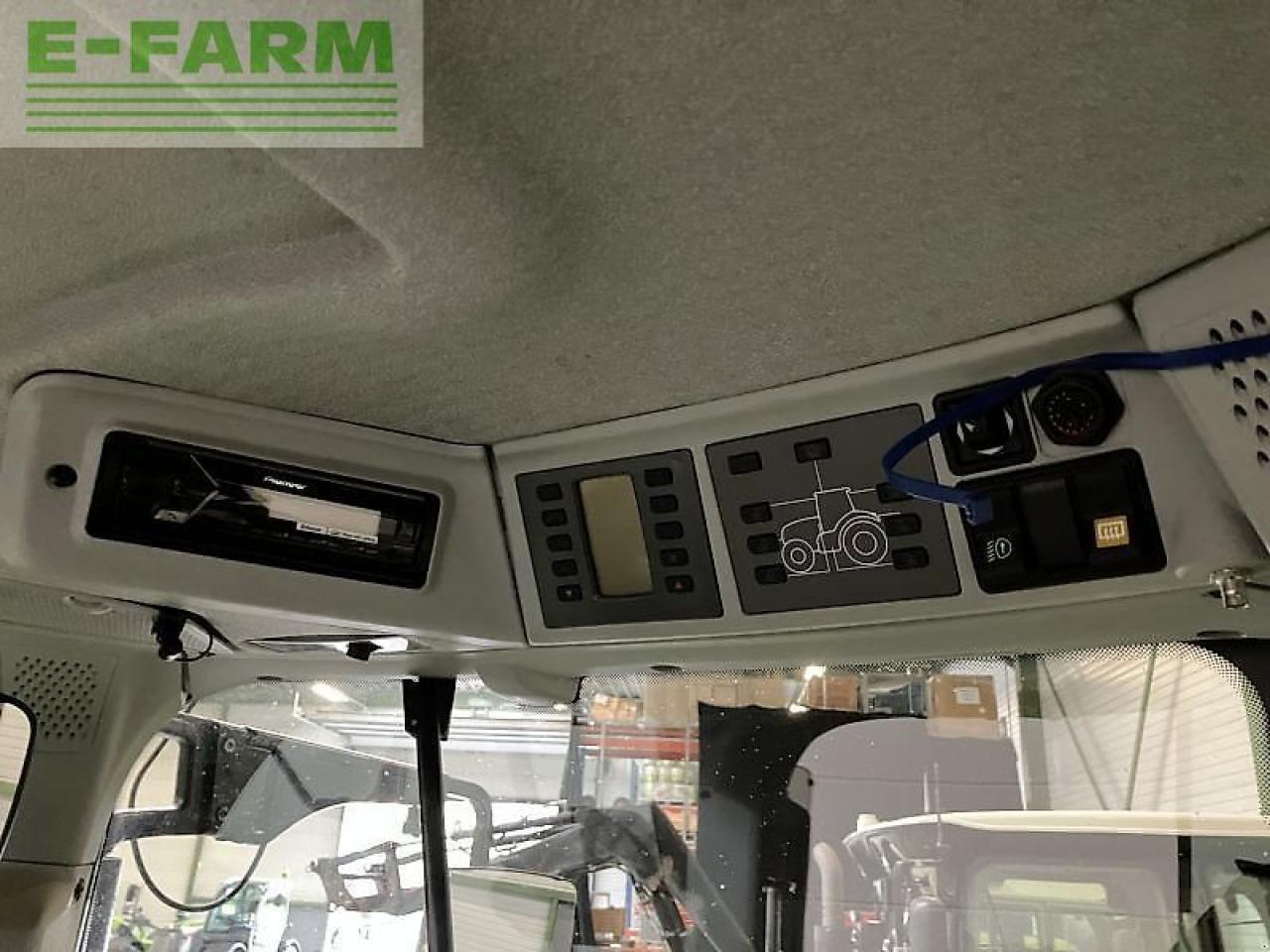 Tractor CLAAS arion 550 cmatic rtk CMATIC