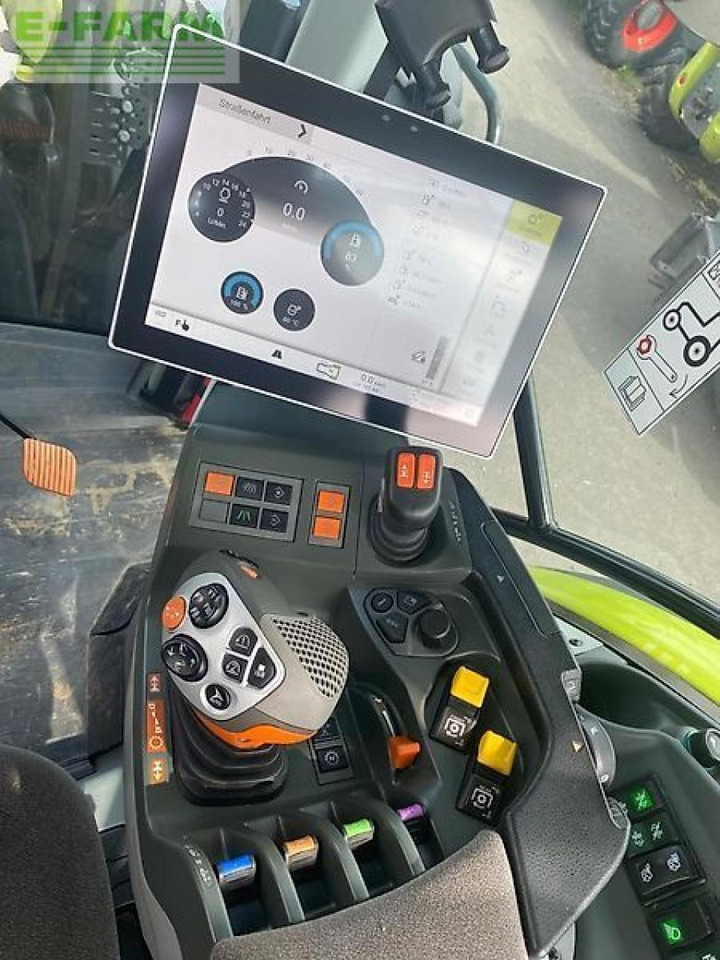 Tractor CLAAS arion 550 hexashift stage v cebis vorführmaschine mit garantieverlängerung HEXASHIFT CEBIS