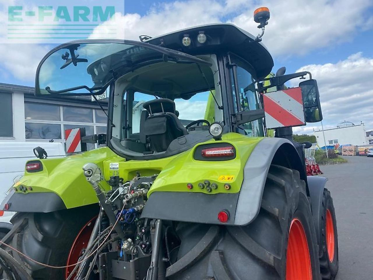 Tractor CLAAS arion 550 hexashift stage v cebis vorführmaschine mit garantieverlängerung HEXASHIFT CEBIS