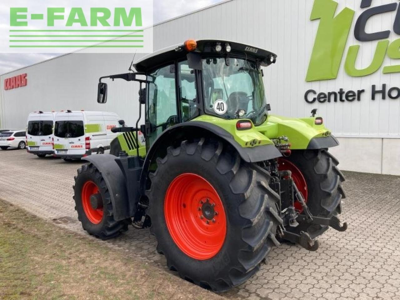Tractor CLAAS arion 550 t3b