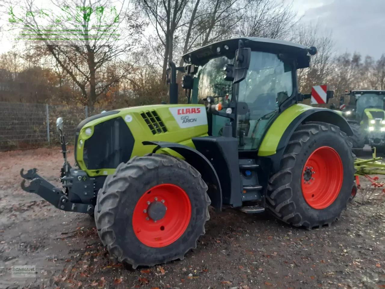 Tractor CLAAS arion 610