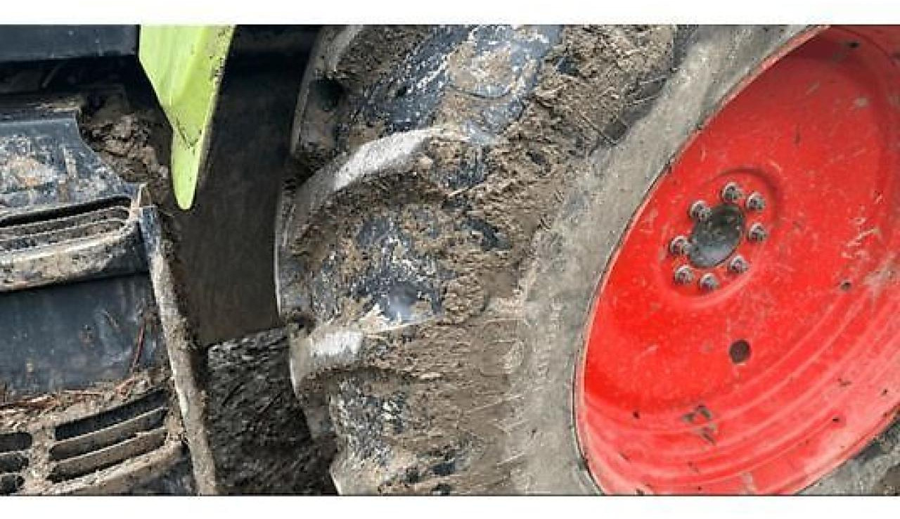 Tractor CLAAS arion 610