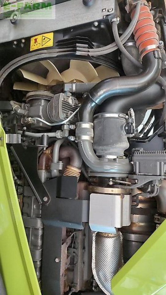 Tractor CLAAS arion 610