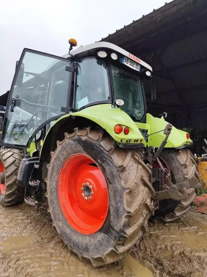 Tractor CLAAS arion 610