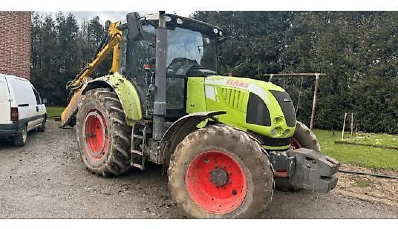 Tractor CLAAS arion 610