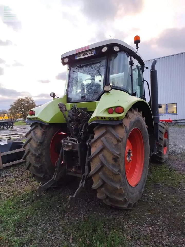 Tractor CLAAS arion 610