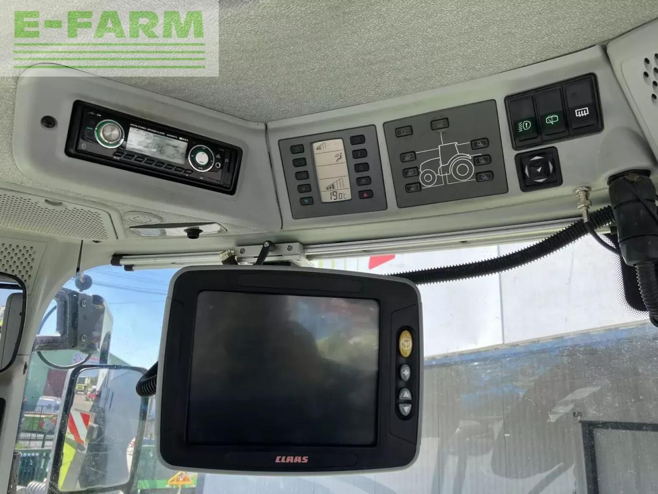 Tractor CLAAS arion 610 c-matic + s10
