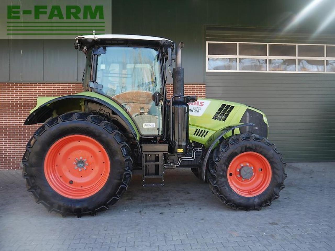 Tractor CLAAS arion 610 cis