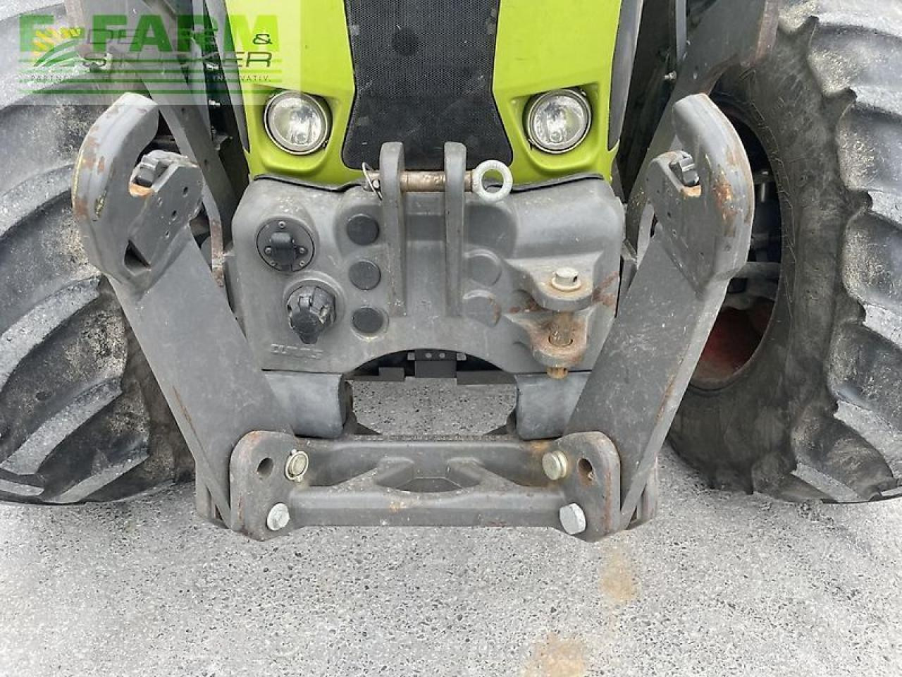 Tractor CLAAS arion 610 cis CIS