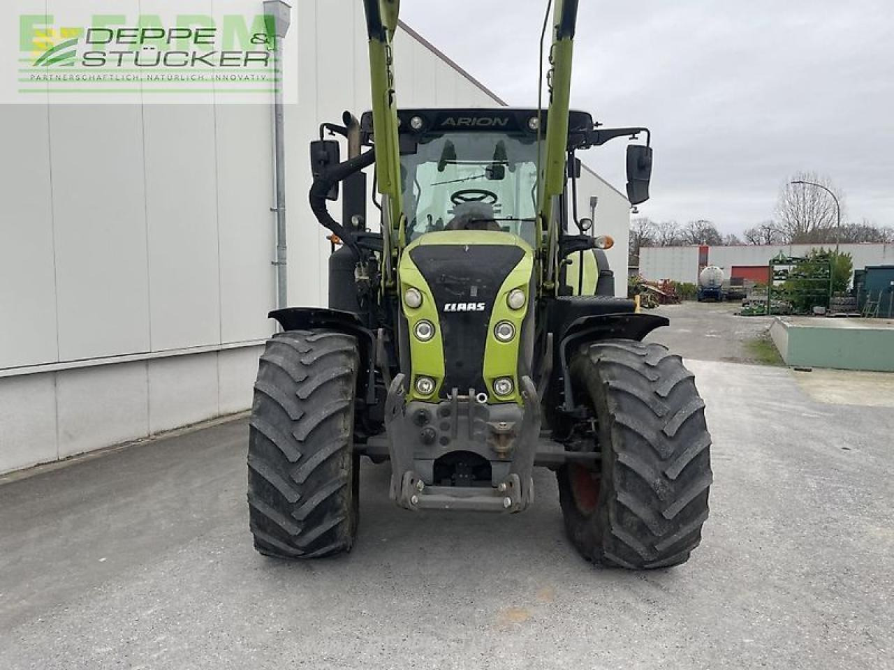 Tractor CLAAS arion 610 cis CIS