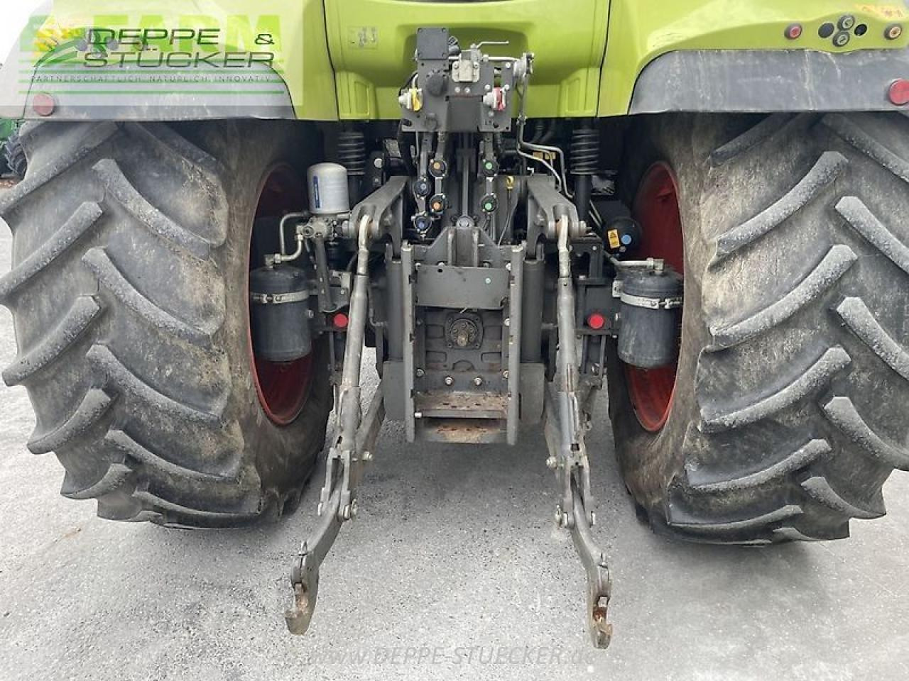 Tractor CLAAS arion 610 cis CIS