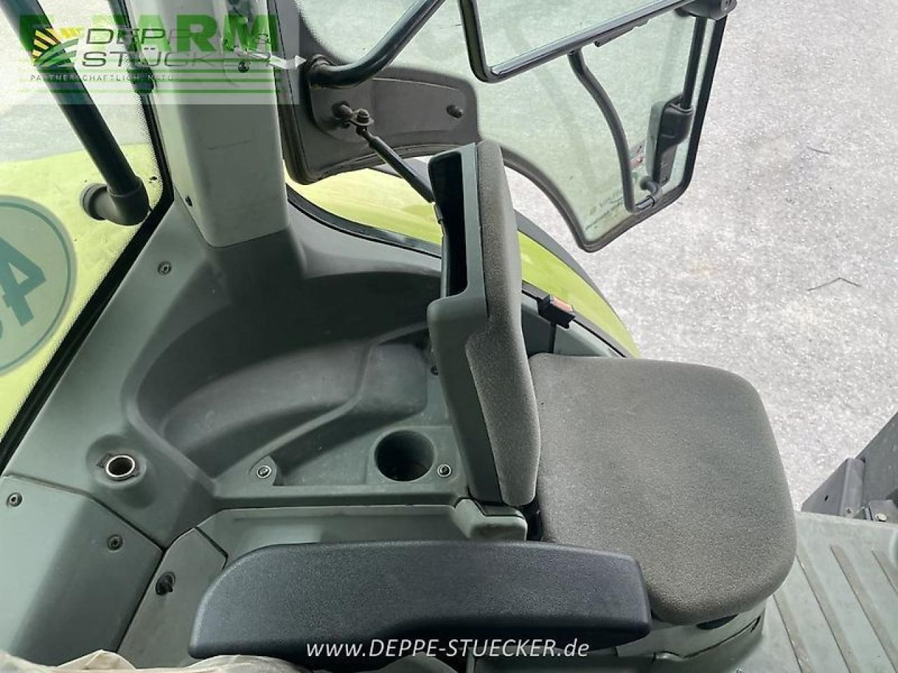 Tractor CLAAS arion 610 cis CIS