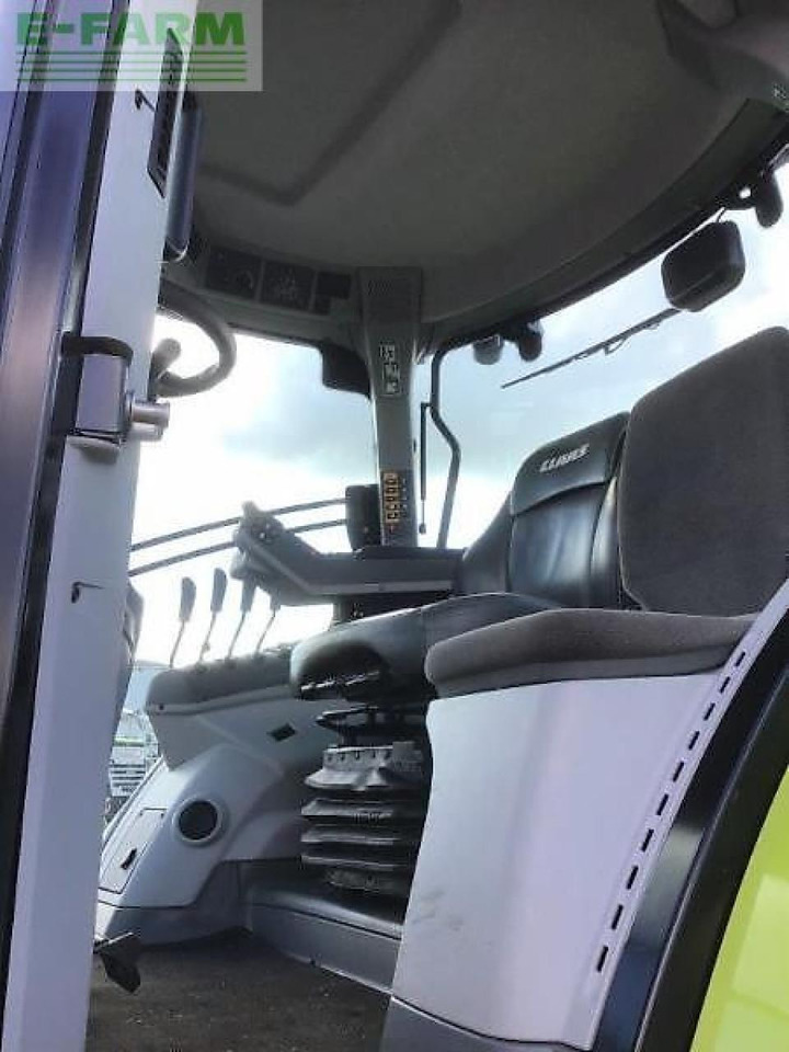 Tractor CLAAS arion 610 hexashift