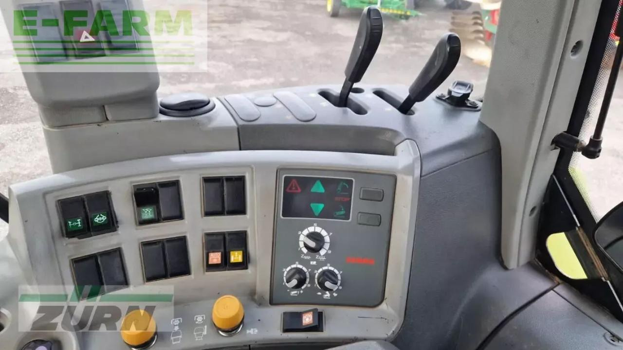 Tractor CLAAS arion 620
