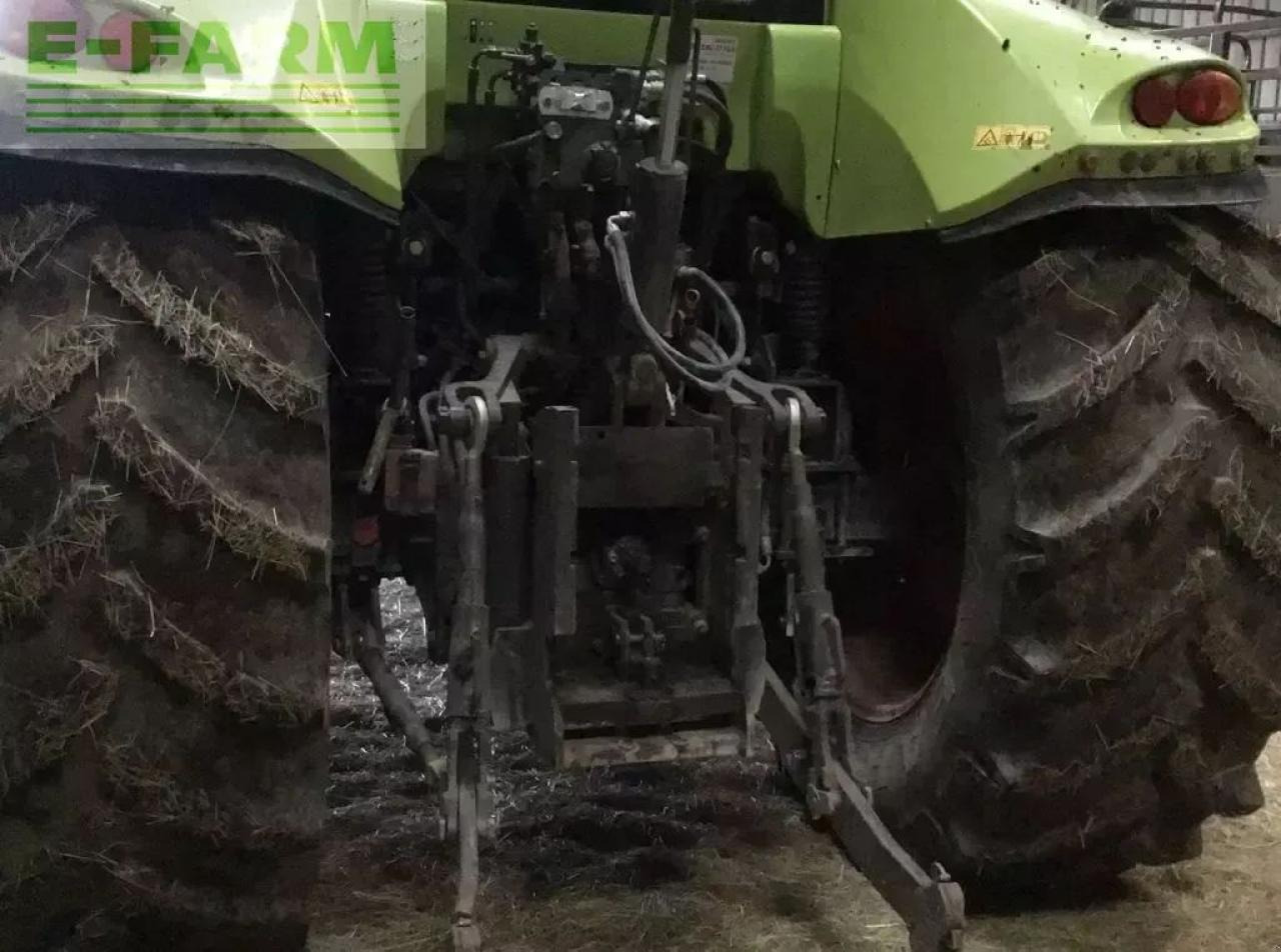 Tractor CLAAS arion 620