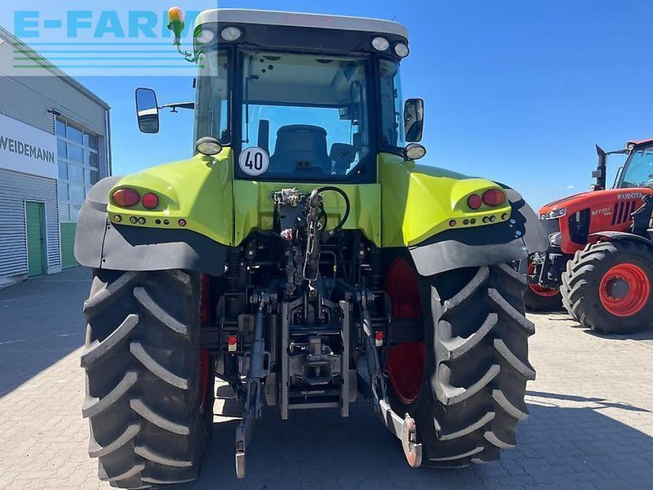 Tractor CLAAS arion 620