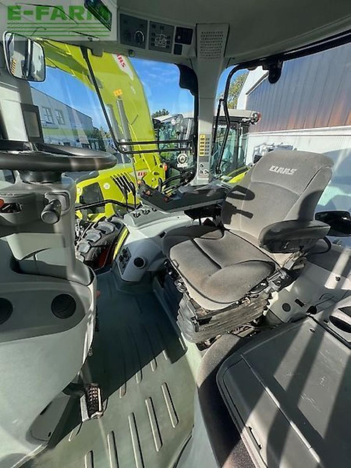 Tractor CLAAS arion 620