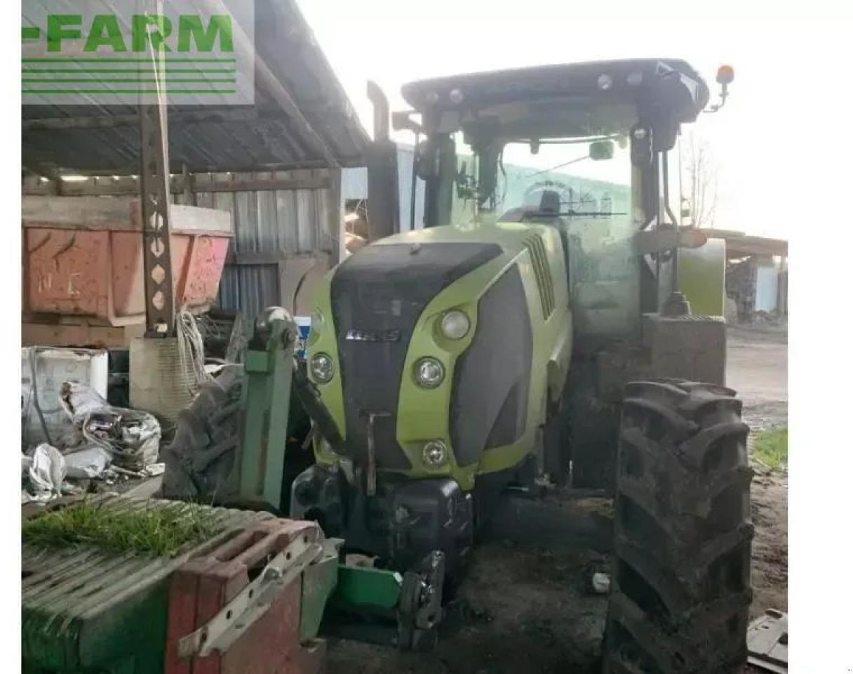 Tractor CLAAS arion 620
