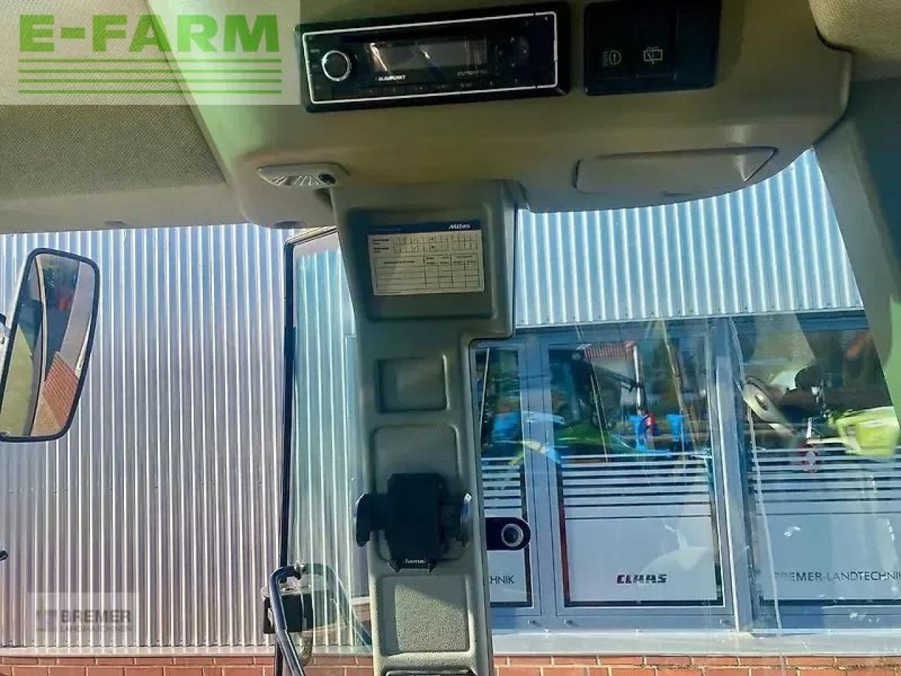 Tractor CLAAS arion 620 c C