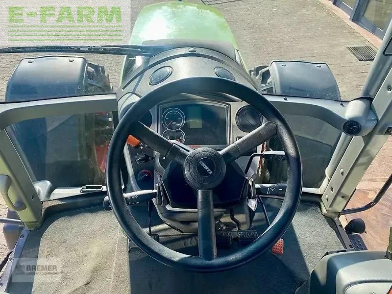 Tractor CLAAS arion 620 c C